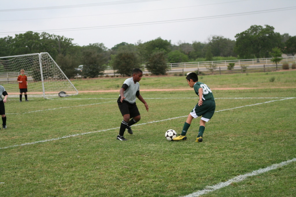 2011/04(April)/soccer/1024x768_2011-04-30-Soccer Tournament-106.JPG